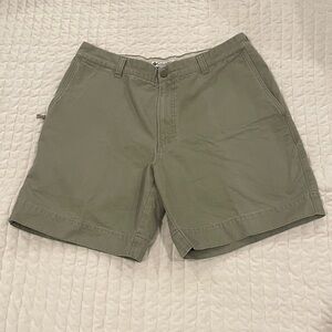 Columbia Men's Olive Flat Front Shorts